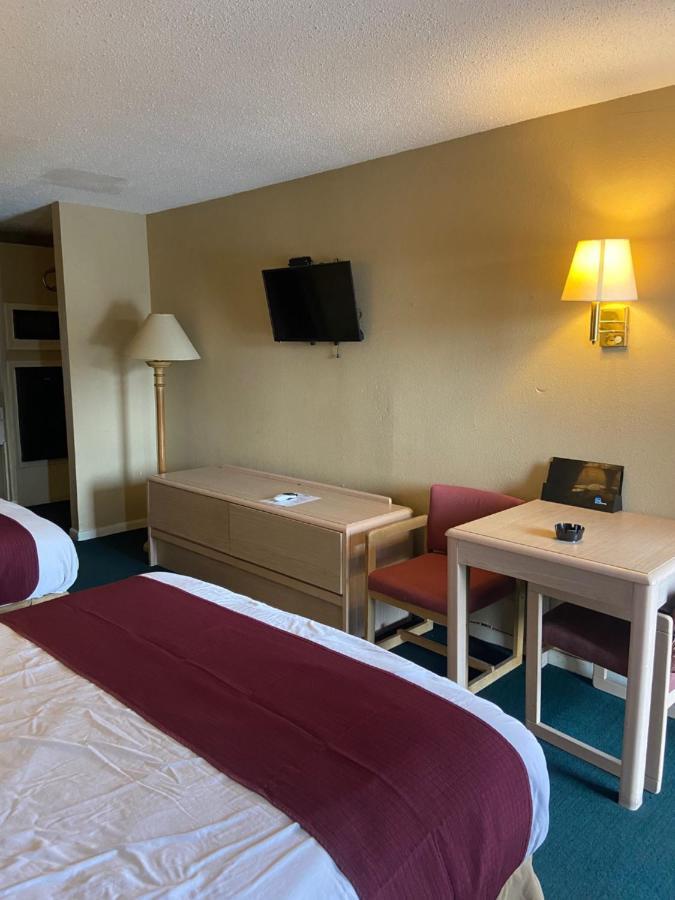 Americas Best Value Inn Meridian Exterior foto