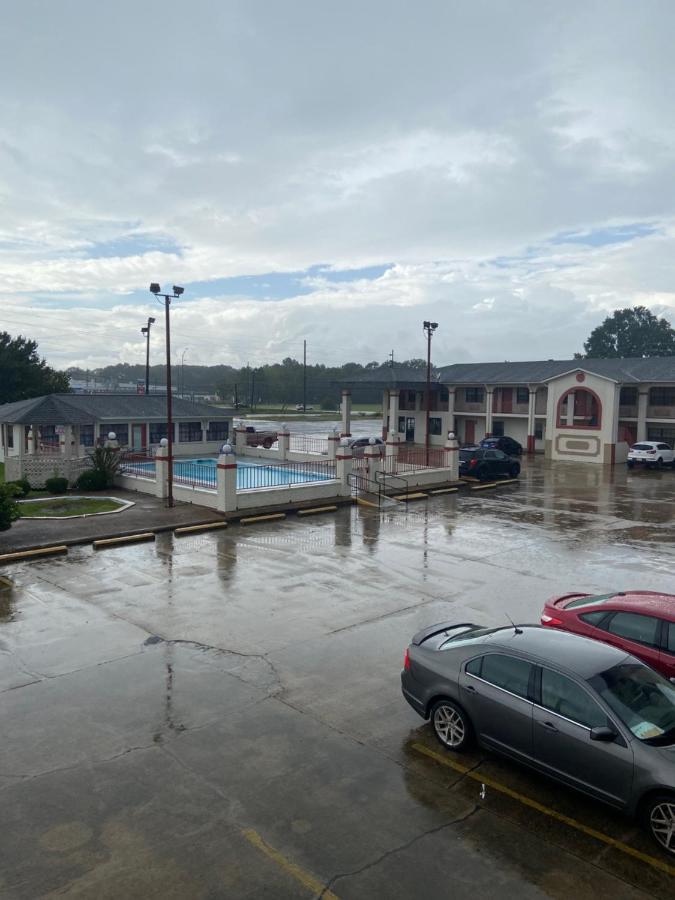 Americas Best Value Inn Meridian Exterior foto